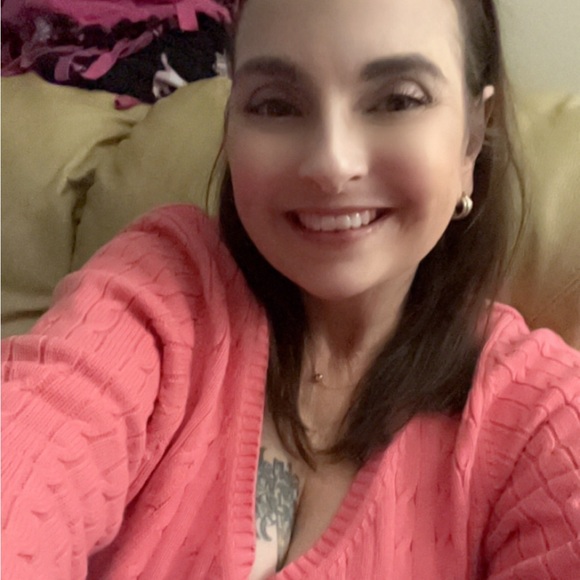 Meet your Posher, Michell - Picture 2 of 7